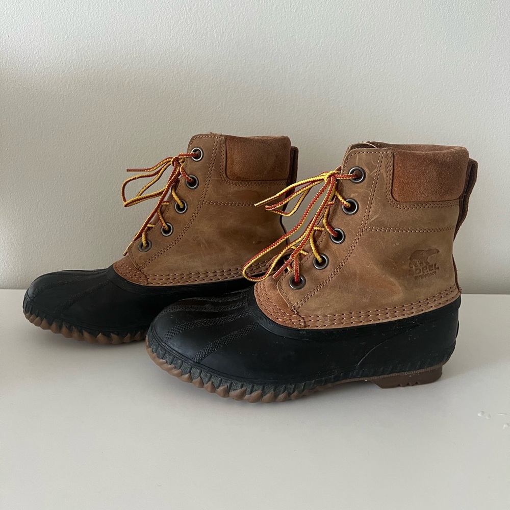 Sorel Waterproof Winter Snow Boots (brown)
